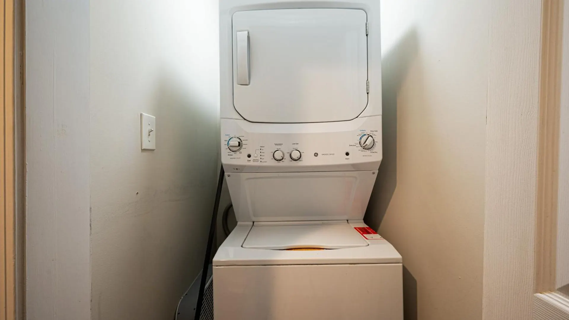Comfy 3 Bed Housebackyardwifispacy 샬럿 0*,  미국