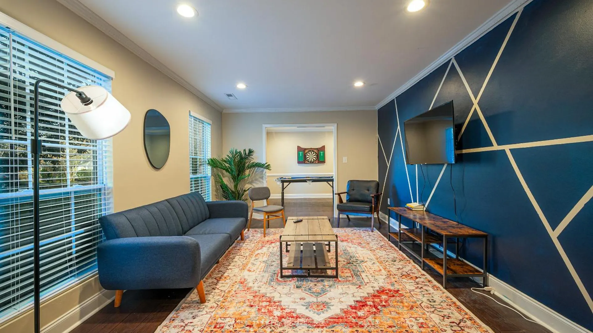 Comfy 3 Bed Housebackyardwifispacy 샬럿